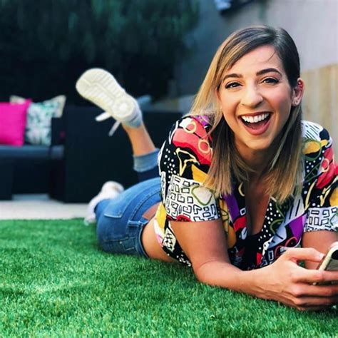 Her best outfit + nipslip : r/GabbieHannaWorship